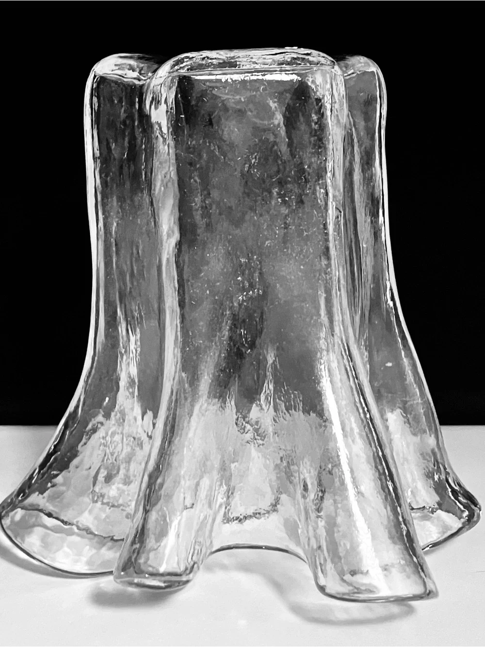 1970’s MUURLA HANDKERCHIEF Glass Vase / 6 INCHES TALL / Scandinavian Art Glass